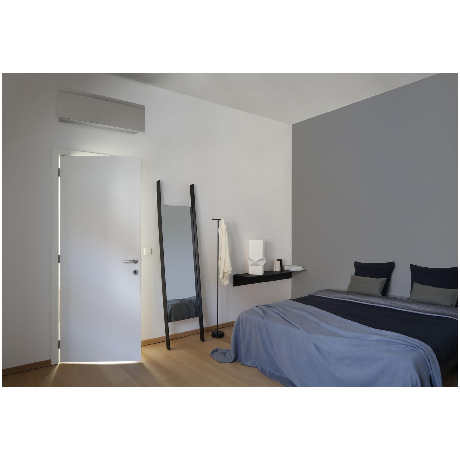 Daıkın 14.000 Btu Emura III Duvar Tipi R-32 Gazlı Inverter Klima (Gri) 