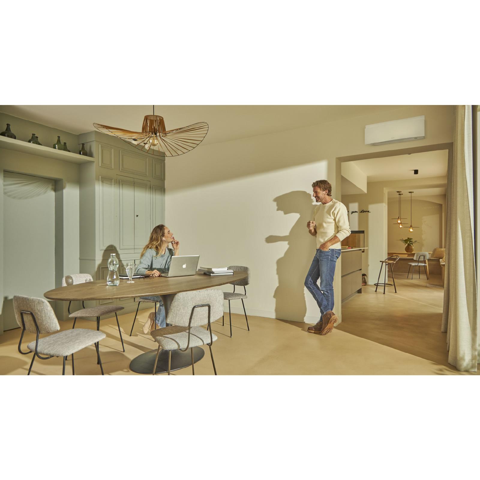 Daıkın 14.000 Btu Emura III Duvar Tipi R-32 Gazlı Inverter Klima (Beyaz) 