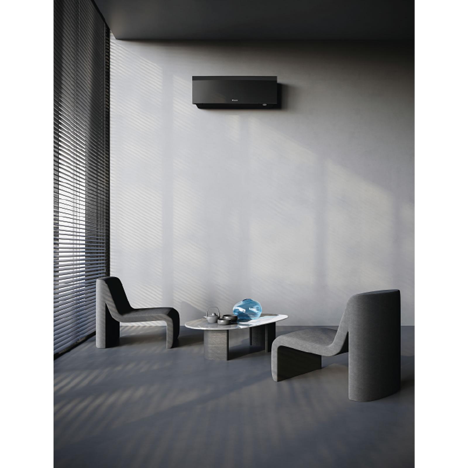 Daıkın 7.000 Btu Emura III Duvar Tipi R-32 Gazlı Inverter Klima (Siyah) 